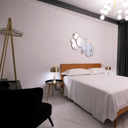 Azzoli - Apartments&skypool - Adults Only 4*