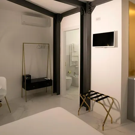 Aparthotel Azzoli - Apartments&skypool - Adults Only