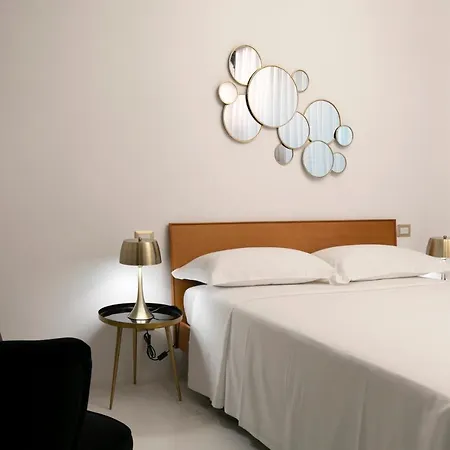 Azzoli - Apartments&skypool - Adults Only 4*