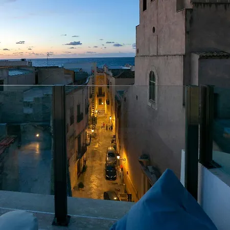 Hotel apartamentowy Azzoli - Apartments&skypool - Adults Only 4*