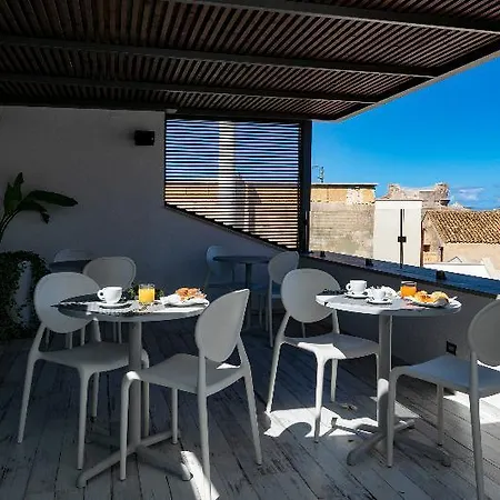 Azzoli - Apartments&skypool - Adults Only Aparthotel Trapani