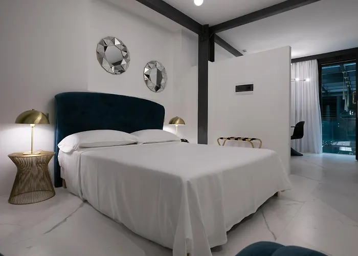 Azzoli - Apartments&skypool - Adults Only 4* Trapani