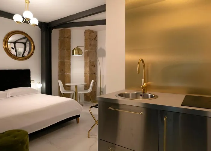 Azzoli - Apartments&skypool - Adults Only Aparthotel